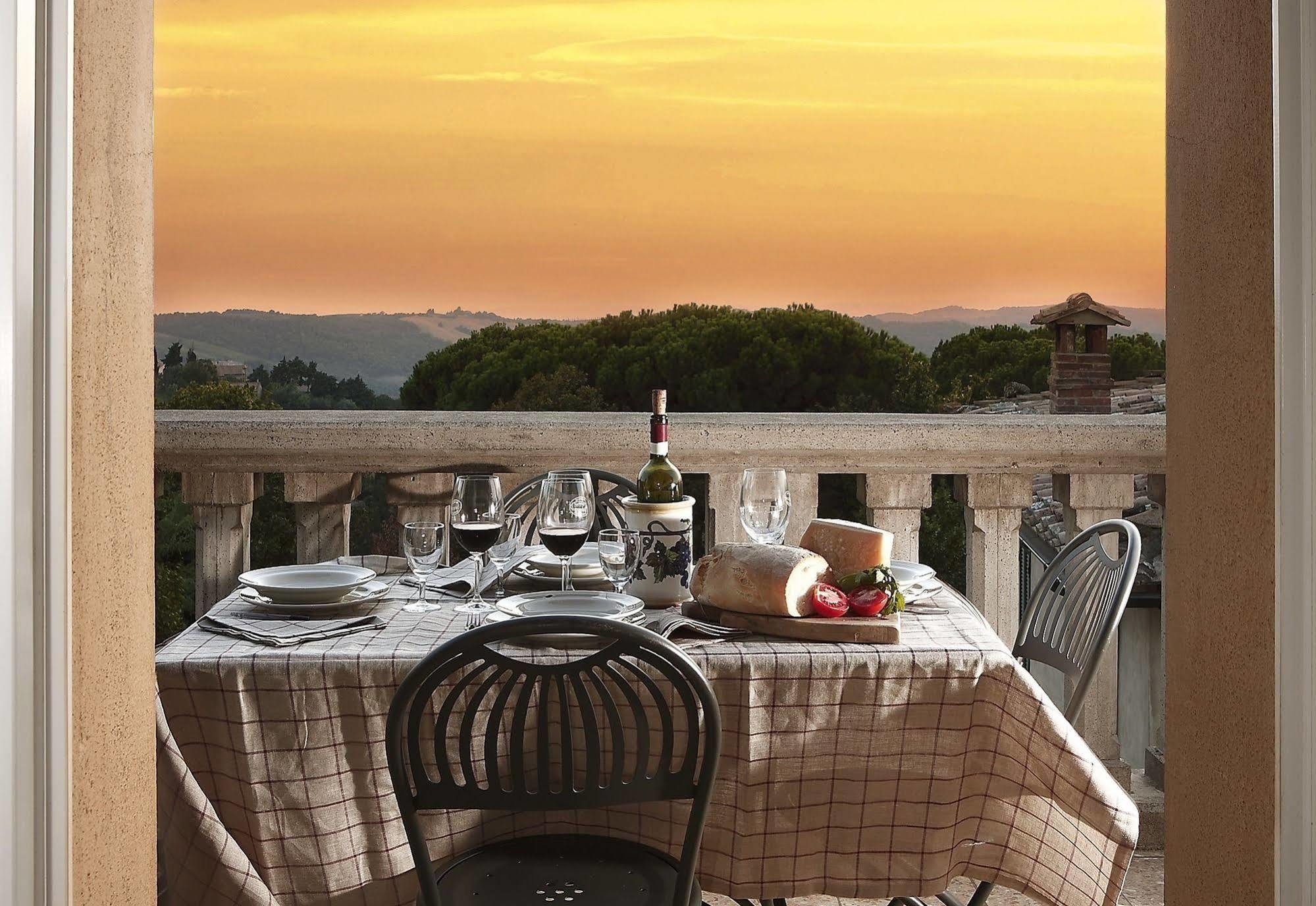 Il Barlanzone Affittacamere Montalcino Ngoại thất bức ảnh